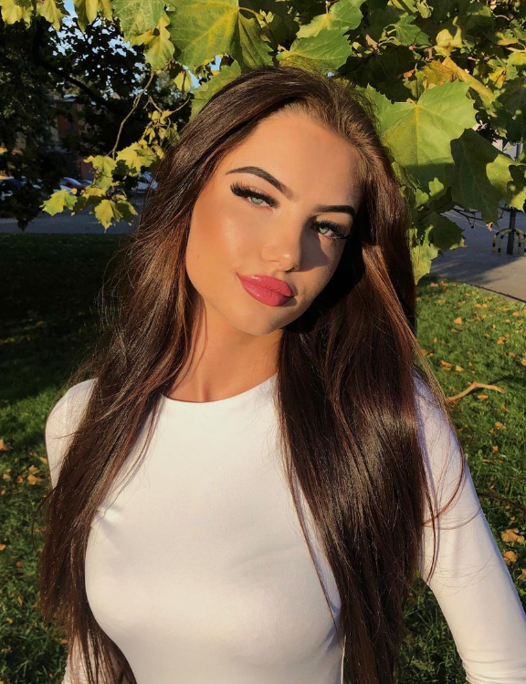 013 Lucie Tkáčová
