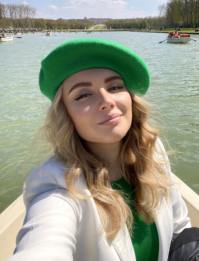 007 Karolína Škutová